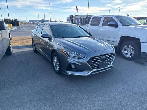 2018 Hyundai SONATA SE