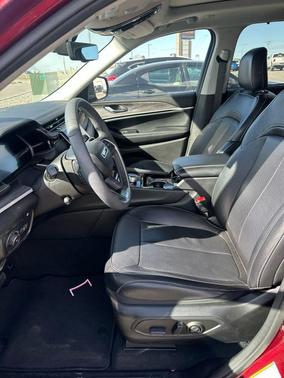 Velvet Red Pearlcoat 2022 Jeep Grand Cherokee 4xe Base