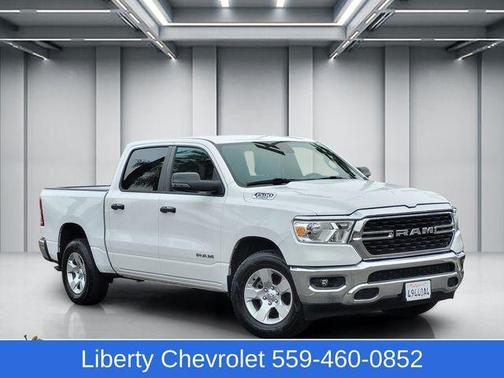 Bright White Clearcoat 2024 RAM 1500 Big Horn/Lone Star
