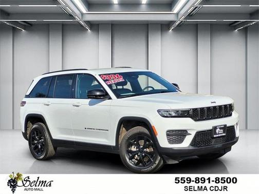 2024 Jeep Grand Cherokee Laredo