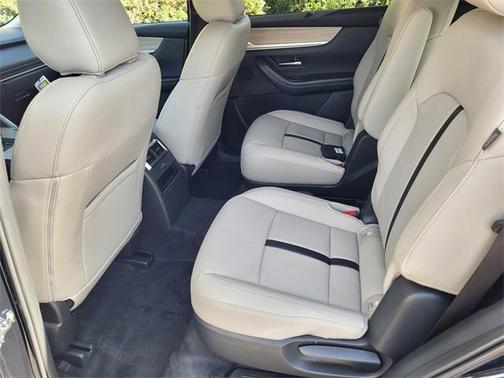 2025 Mazda CX-90 Premium