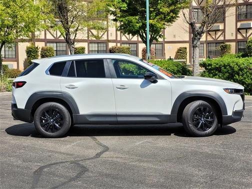 2024 Mazda CX-50 2.5 S Preferred Package