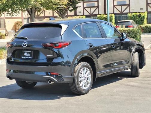 2024 Mazda CX-5 2.5 S Preferred Package