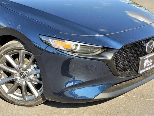 2024 Mazda Mazda3 FWD w/Preferred Package