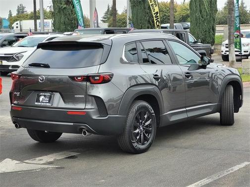 2025 Mazda CX-50 2.5 S Preferred Package