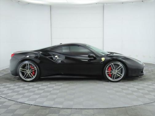 2018 Ferrari 488 GTB Base