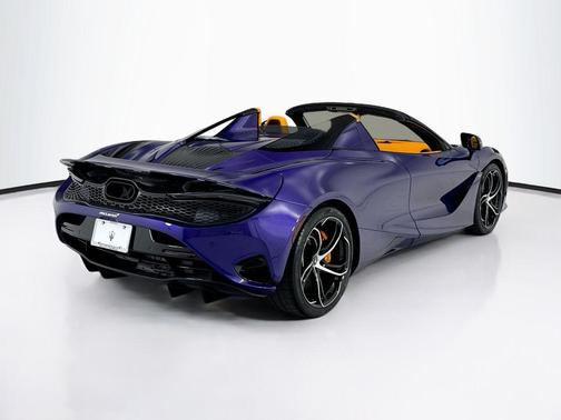 Gloss Sunset Purple 2024 McLaren 750S Spider