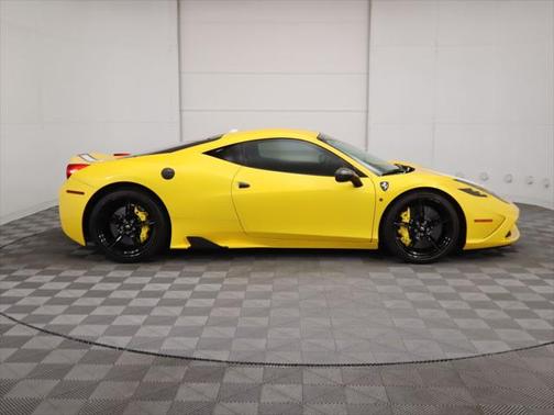 2015 Ferrari 458 Speciale Base