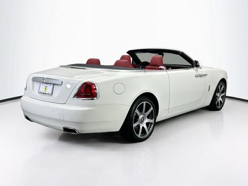 2017 Rolls-Royce Dawn 