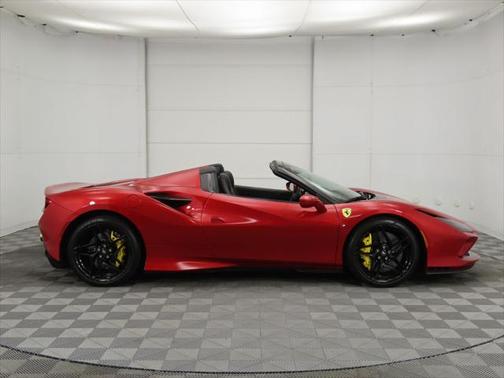 2022 Ferrari F8 Spider Base