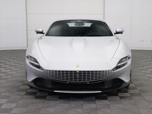 2022 Ferrari Roma Base
