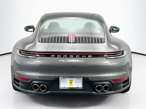 2020 Porsche 911 Carrera 4S