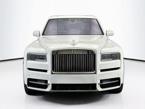 2019 Rolls-Royce Cullinan Base