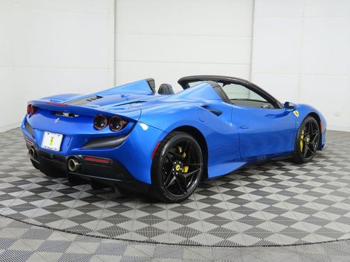 2022 Ferrari F8 Spider Base