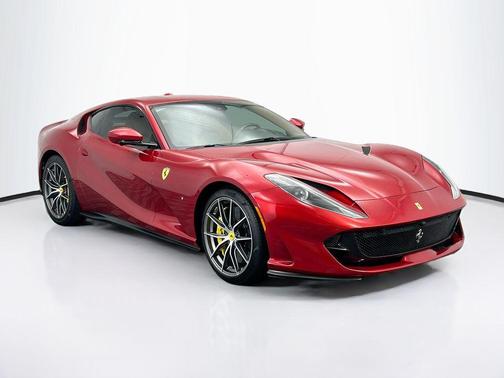 2020 Ferrari 812 Superfast Base