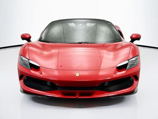 2023 Ferrari 296 GTS 