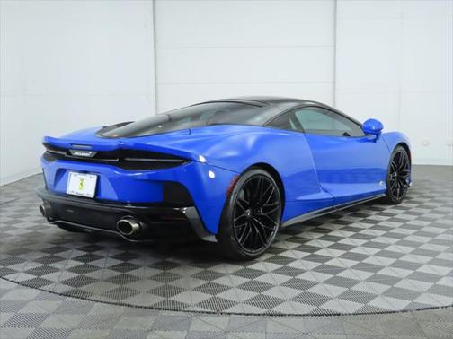 2023 McLaren GT Base