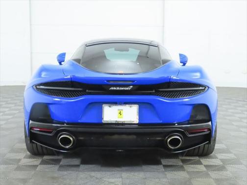 2023 McLaren GT Base