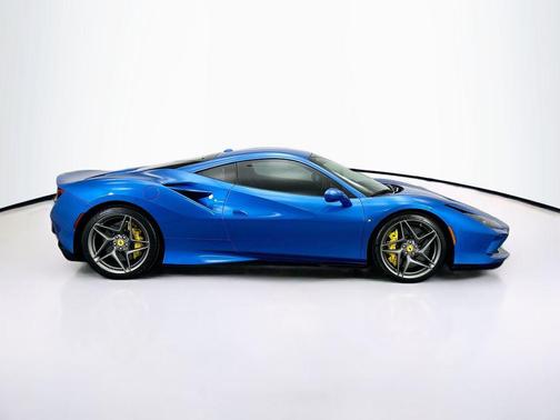 2021 Ferrari F8 Tributo Base