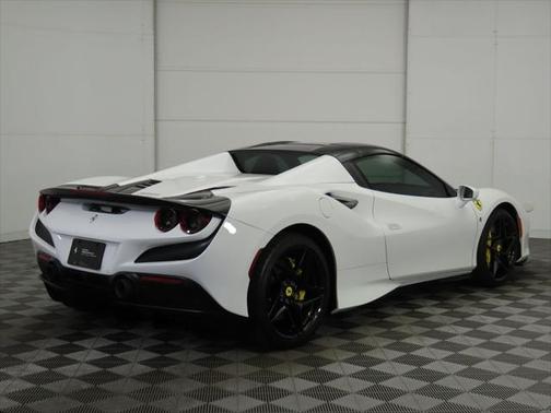 2022 Ferrari F8 Spider Base