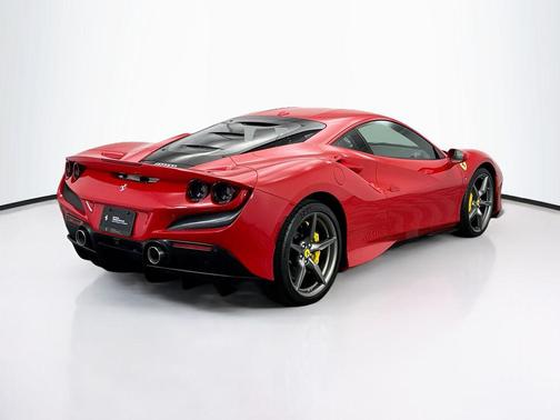 2021 Ferrari F8 Tributo Base