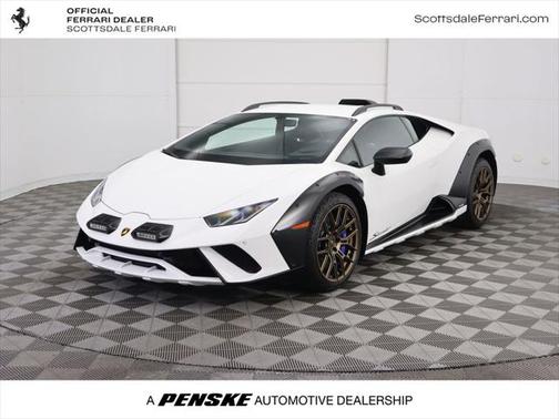 2024 Lamborghini Huracan Sterrato Base