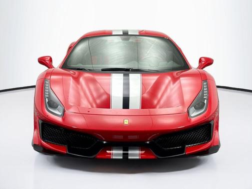 2019 Ferrari 488 Pista Base