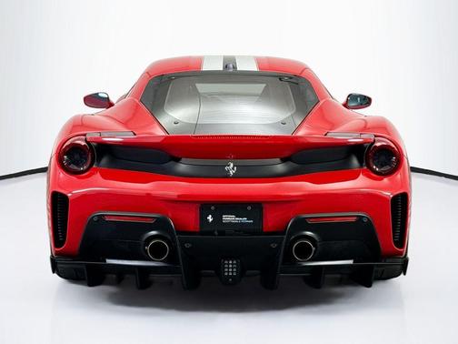 2019 Ferrari 488 Pista Base