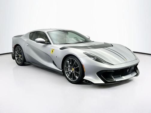 2023 Ferrari 812 Competizione Tailor Made