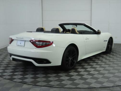 2017 Maserati GranTurismo Sport