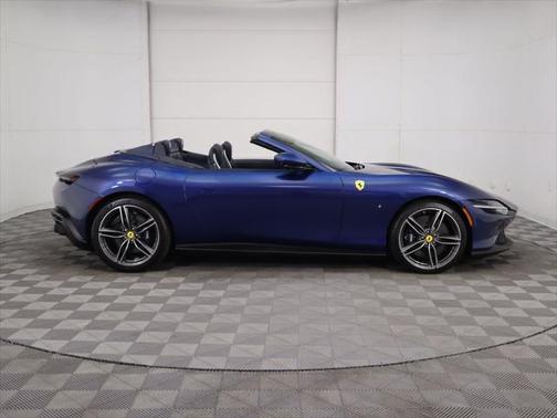 2024 Ferrari Roma Spider