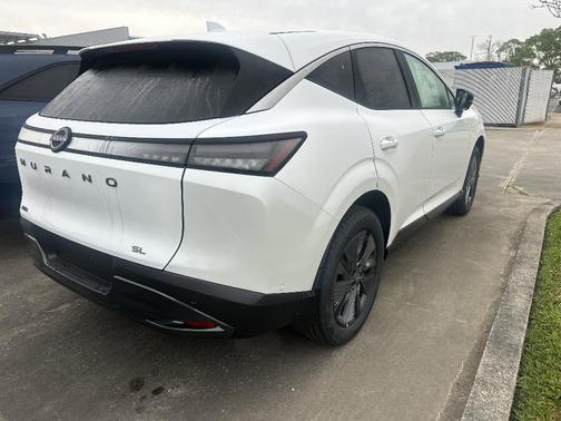 2025 Nissan Murano SL