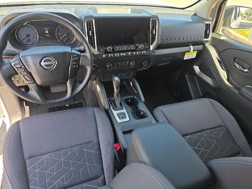 Glacier White 2026 Nissan Frontier SV