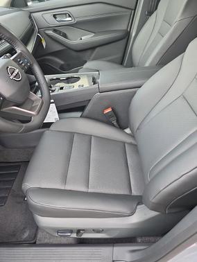 2026 Nissan Rogue DA