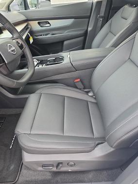 Everest White P 2026 Nissan Murano SL