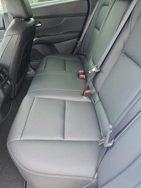 Everest White P 2026 Nissan Murano SL