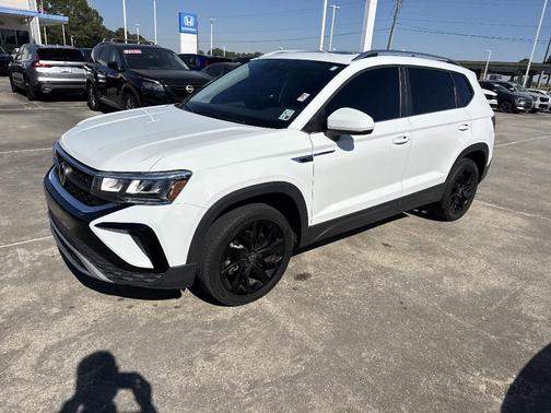 2022 Volkswagen Taos 1.5T SE
