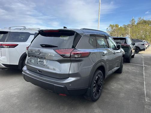 Gun Metallic 2026 Nissan Rogue Dark Armor
