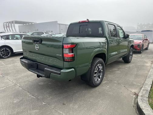 2026 Nissan Frontier SV