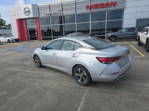 Brilliant Silver Metallic 2023 Nissan Sentra SV