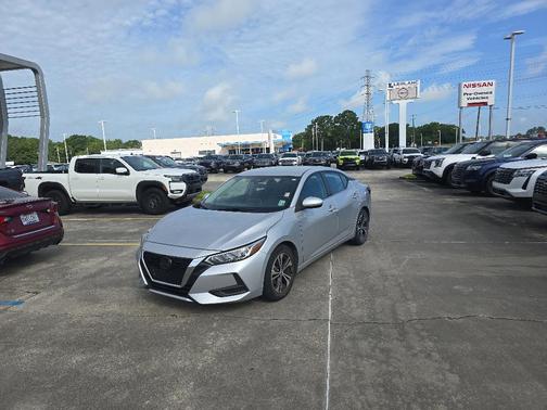 Brilliant Silver Metallic 2023 Nissan Sentra SV