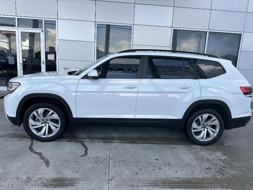 2021 Volkswagen Atlas 3.6 V6 SE w/ Technology