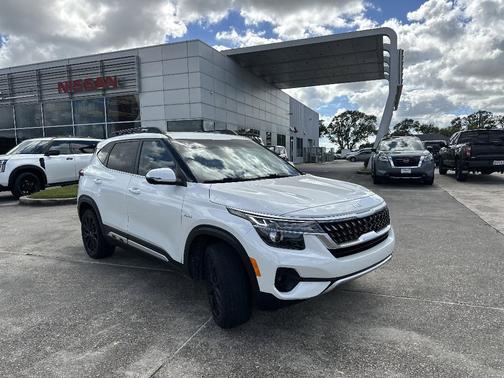 2023 Kia Seltos Nightfall