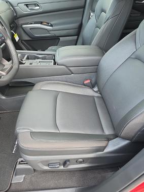 Scarlet Ember 2026 Nissan Pathfinder SL