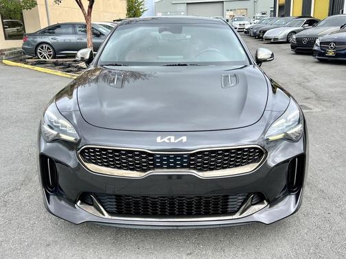 2022 Kia Stinger GT-Line