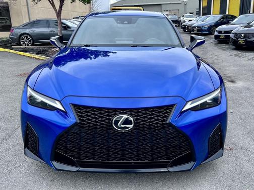 2022 Lexus IS 350 Base