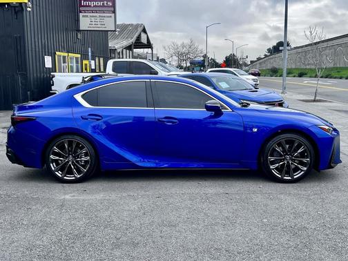 2022 Lexus IS 350 Base