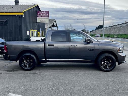 2018 RAM 1500 Sport