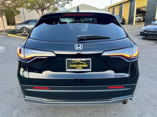 2023 Honda HR-V 2WD Sport