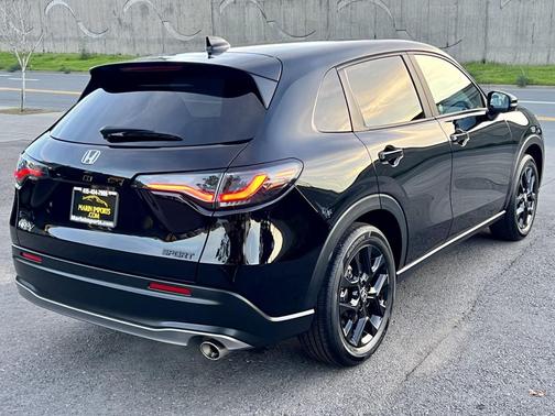 2023 Honda HR-V 2WD Sport